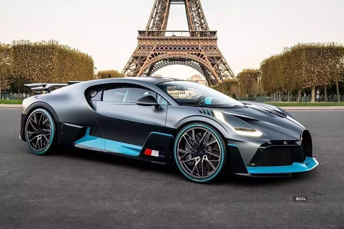 How to Test Drive a Luxury Car Like a Pro: What to Pay Attention To